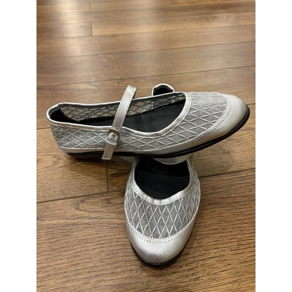Woman's Ballet Flats Aerosoles Baylee Mary Jane Flat Silver Mesh Metallic Shoes